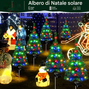 Decorazioni natalizie solari: alberi con luci a LED