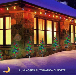 Decorazioni natalizie solari: alberi con luci a LED