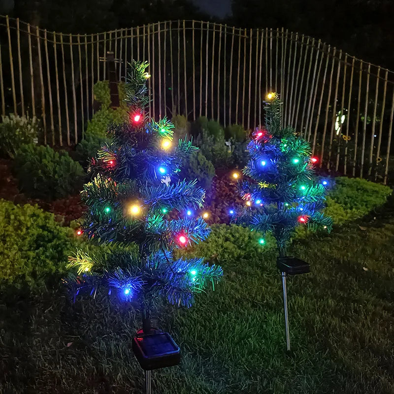 Decorazioni natalizie solari: alberi con luci a LED